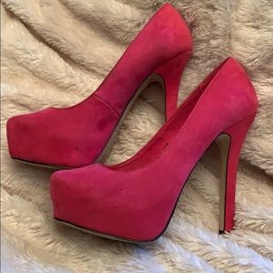 Sexy hot pink suede Bershka heels